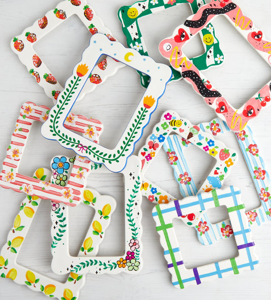 7 Picture Frame Painting Ideas You Must Try Today