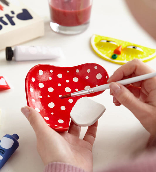 Pottery Painting Tips and Tricks For Absolute Beginners