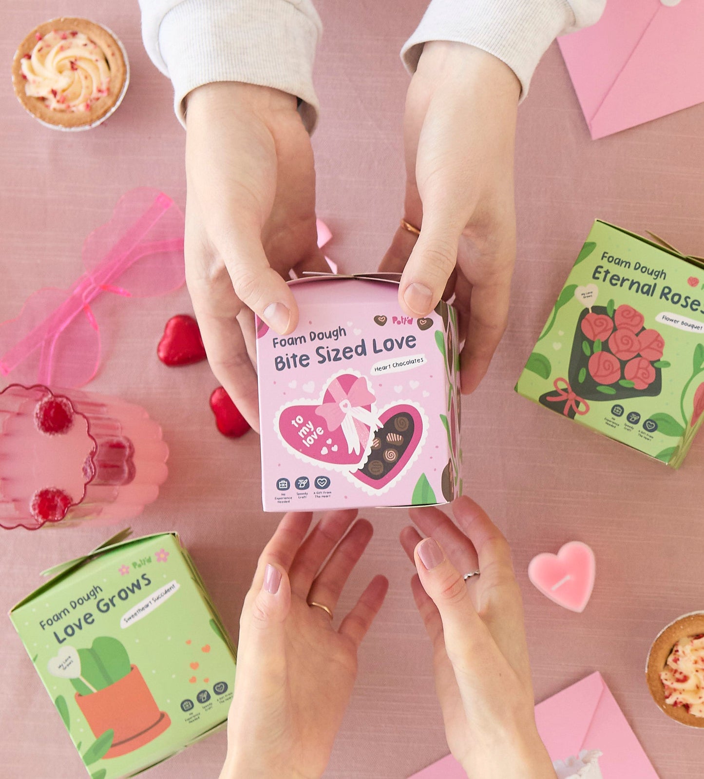 Valentine’s Foam Dough & Mug Bundle