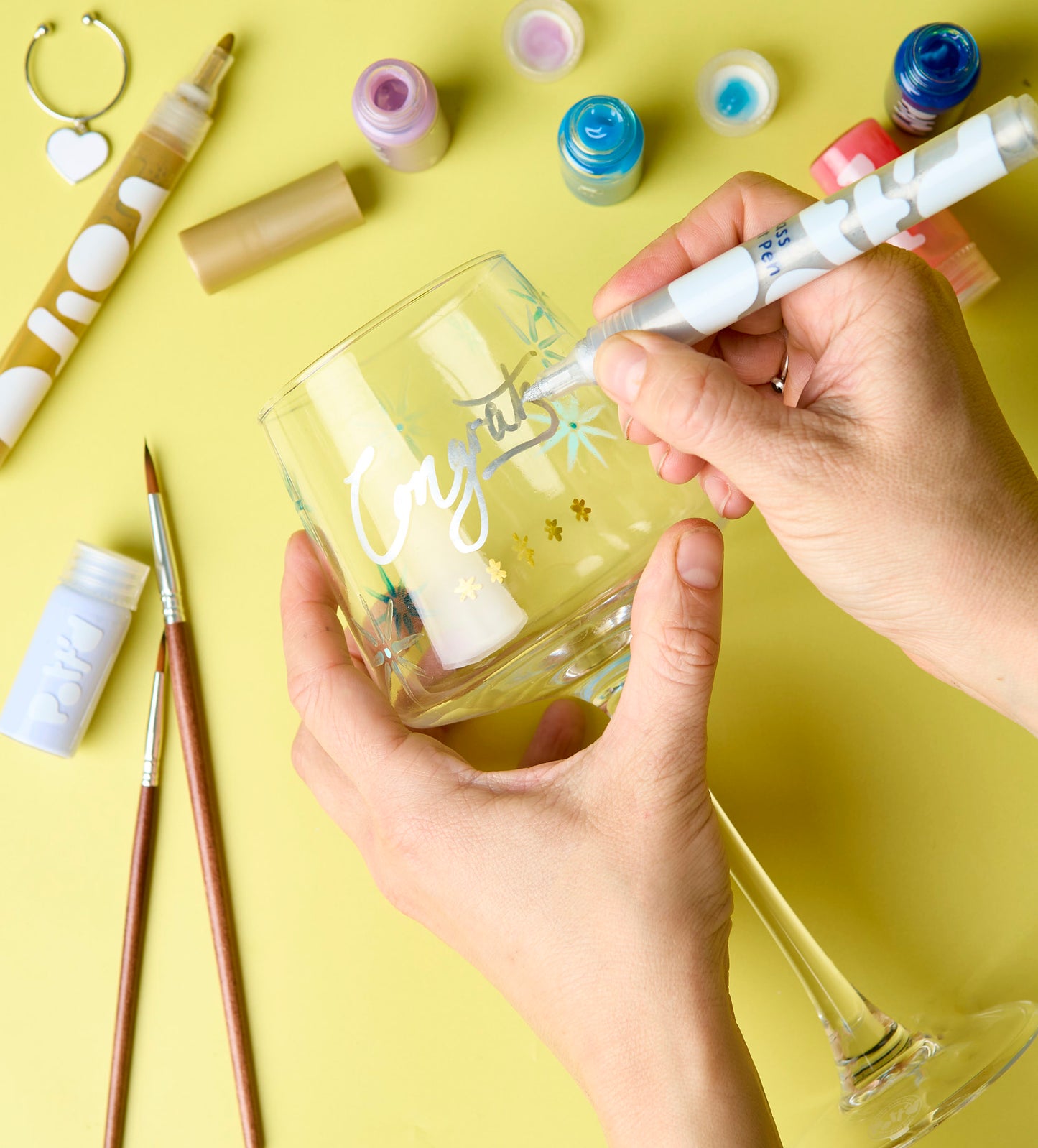 Tassen- & Weingläser-Set zum Bemalen